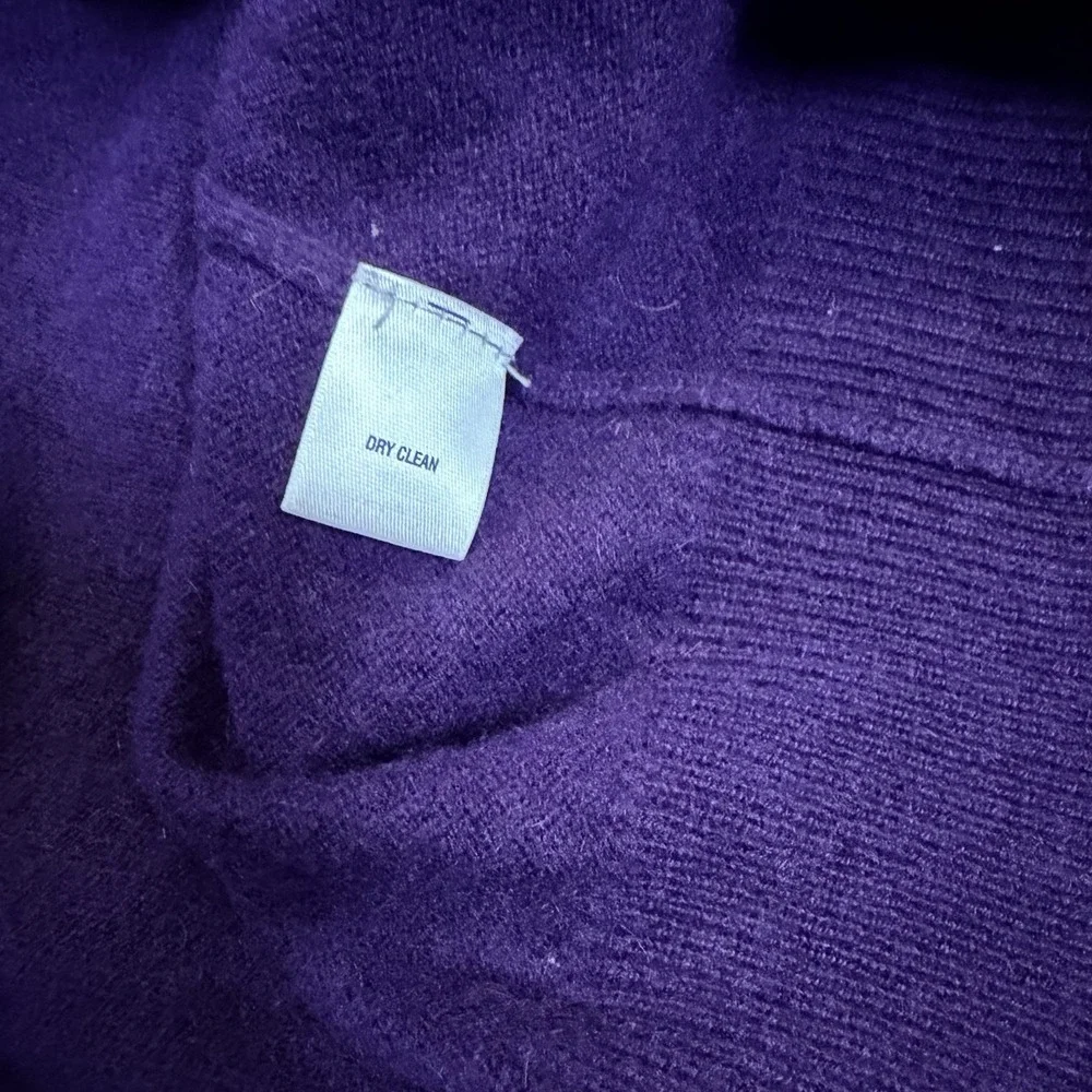 Club Room Estate Cashmere V-Neck Sweater 100% 2-Ply‎ Knit Size M Purple
